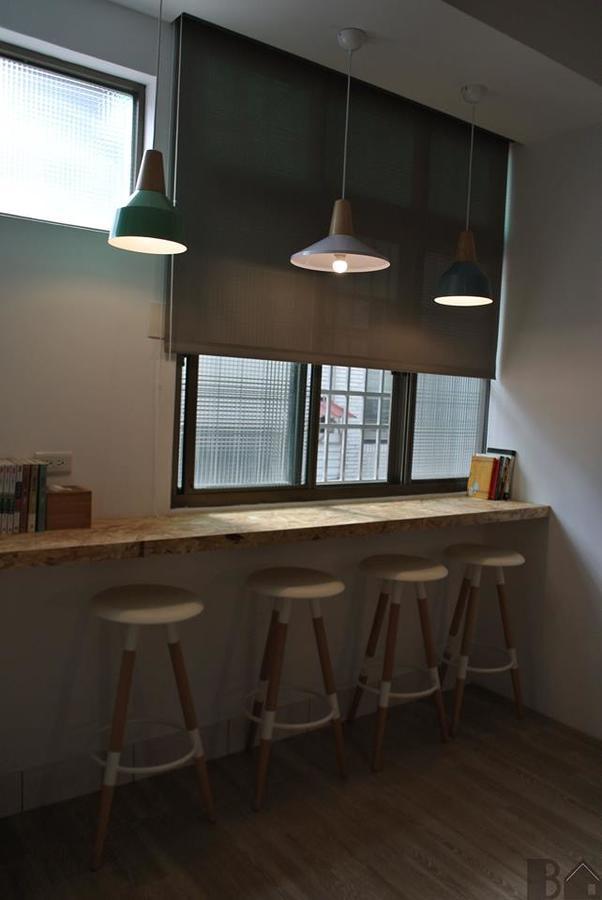 Bobooks Hostel Chiayi Exterior foto